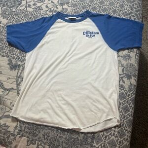 Caribbean Beach Raglan Tee - White & Royal Blue
Small Disney